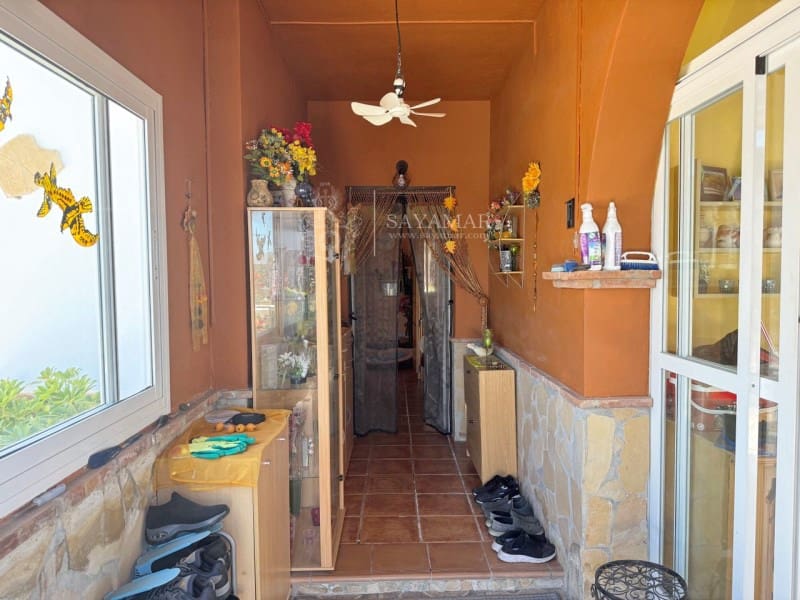 4 slaapkamer Villa te koop in Sayalonga - € 540.000 (Ref: 8944232)