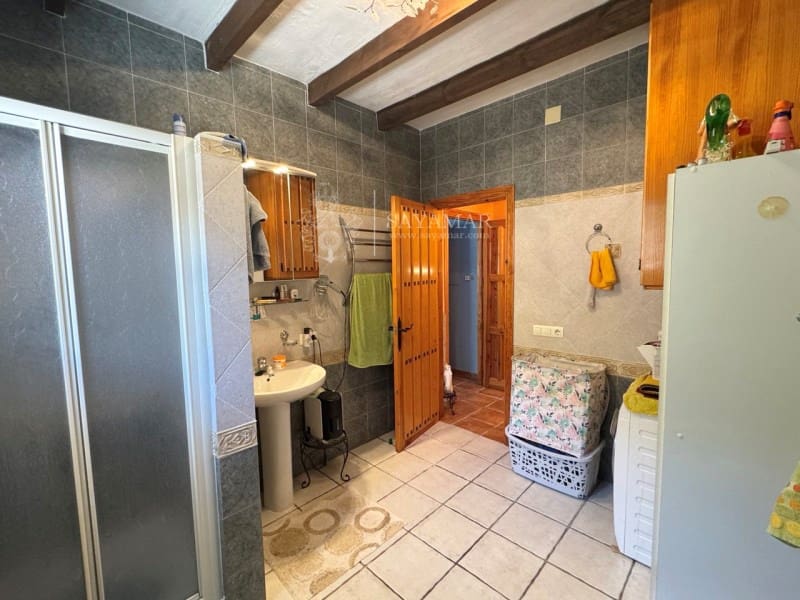 4 slaapkamer Villa te koop in Sayalonga - € 540.000 (Ref: 8944232)