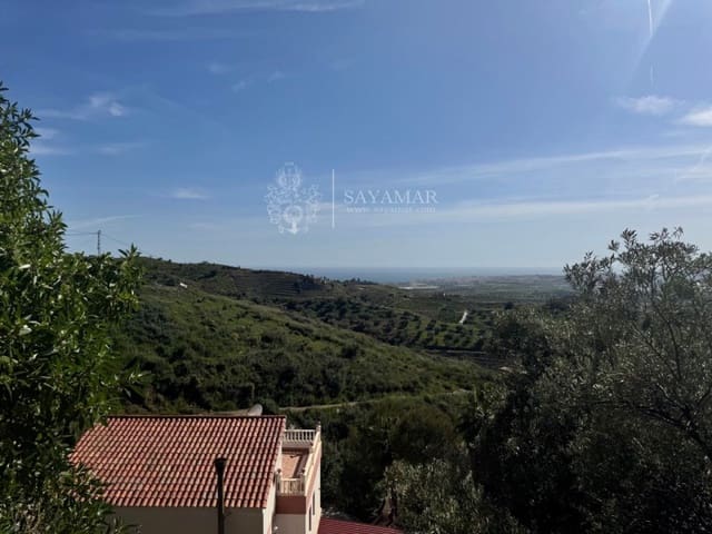 5 soverom Villa til salgs i Arenas med svømmebasseng - € 400 000 (Ref: 8951544)