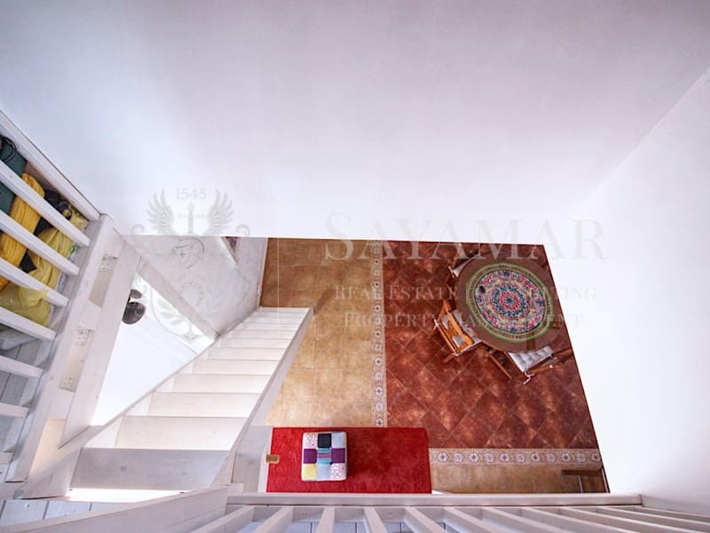 2 soveværelse Villa til salg i Sayalonga - € 290.000 (Ref: 8979696)