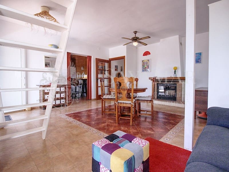 2 soveværelse Villa til salg i Sayalonga - € 290.000 (Ref: 8979696)