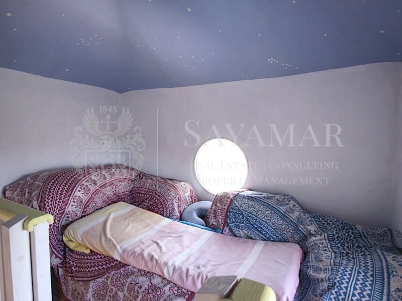 2 soveværelse Villa til salg i Sayalonga - € 290.000 (Ref: 8979696)