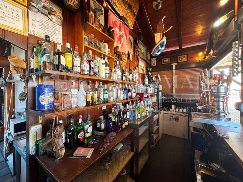 Restaurant/Bar til salg i Torre del Mar - € 1.000.000 (Ref: 9119062)