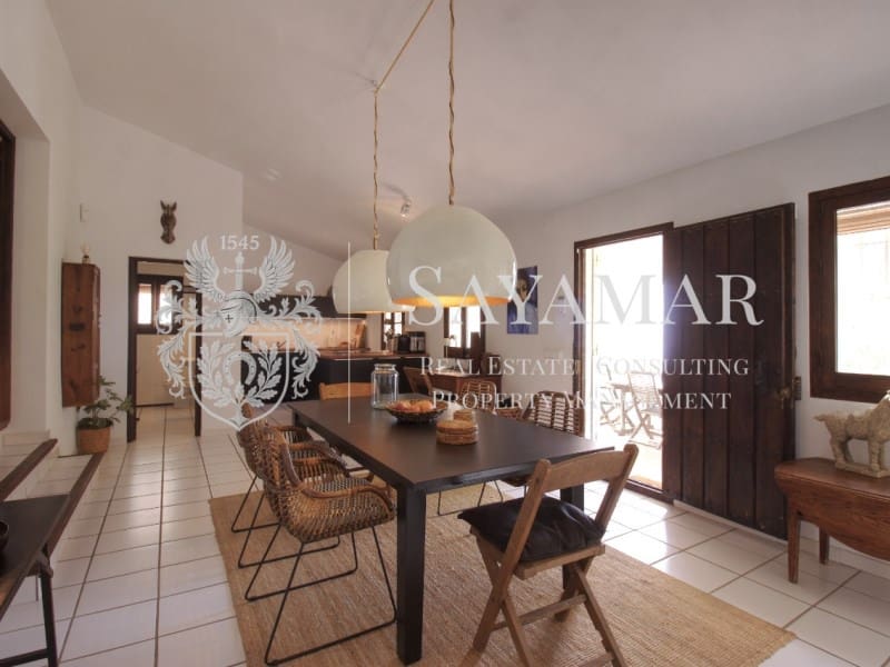 4 sovrum Villa till salu i Sayalonga med pool - 798 000 € (Ref: 9294460)