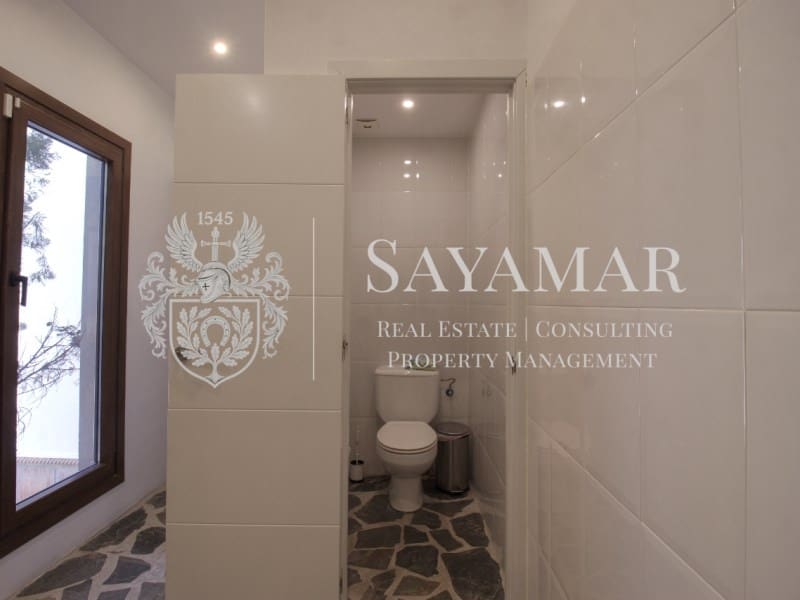 4 sovrum Villa till salu i Sayalonga med pool - 798 000 € (Ref: 9294460)