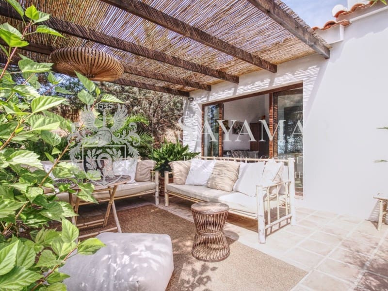 4 sovrum Villa till salu i Sayalonga med pool - 798 000 € (Ref: 9294460)