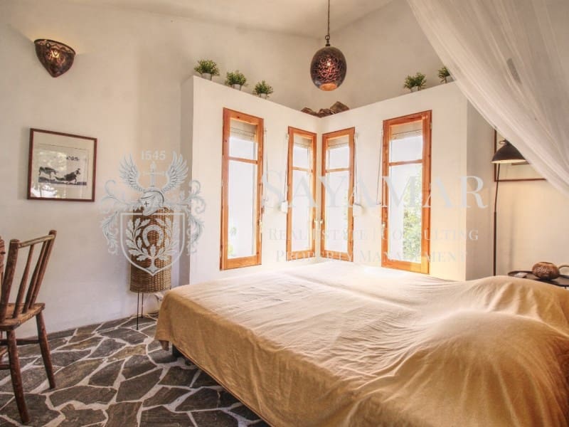 4 sovrum Villa till salu i Sayalonga med pool - 798 000 € (Ref: 9294460)