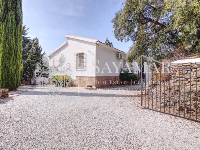 4 sovrum Villa till salu i Sayalonga med pool - 798 000 € (Ref: 9294460)