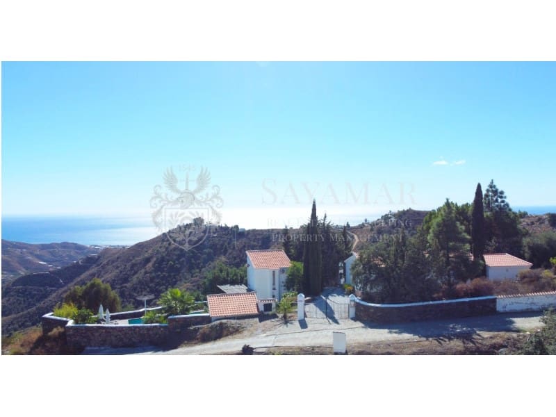 4 sovrum Villa till salu i Sayalonga med pool - 798 000 € (Ref: 9294460)