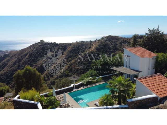 4 sovrum Villa till salu i Sayalonga med pool - 798 000 € (Ref: 9294460)