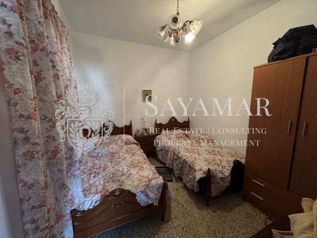 3 slaapkamer Huis te koop in Sayalonga - € 90.000 (Ref: 9296771)