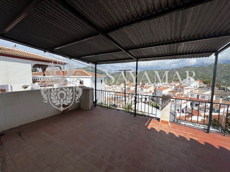 3 slaapkamer Huis te koop in Sayalonga - € 90.000 (Ref: 9296771)