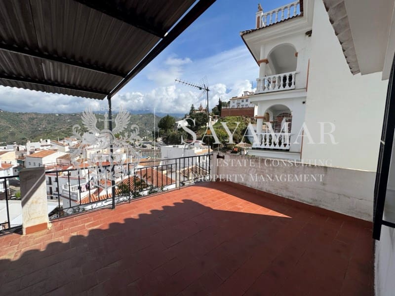 3 slaapkamer Huis te koop in Sayalonga - € 90.000 (Ref: 9296771)