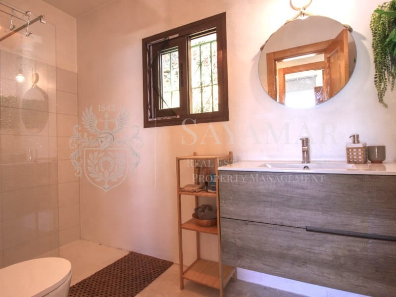 2 soveværelse Villa til salg i Sayalonga - € 499.000 (Ref: 9375427)