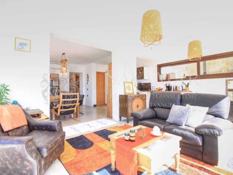 2 soveværelse Villa til salg i Sayalonga - € 499.000 (Ref: 9375427)