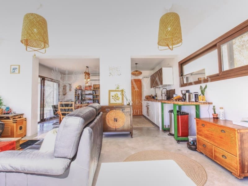 2 soveværelse Villa til salg i Sayalonga - € 499.000 (Ref: 9375427)