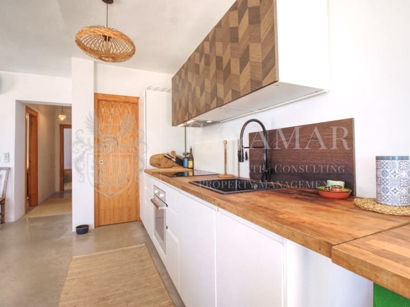 2 soveværelse Villa til salg i Sayalonga - € 499.000 (Ref: 9375427)