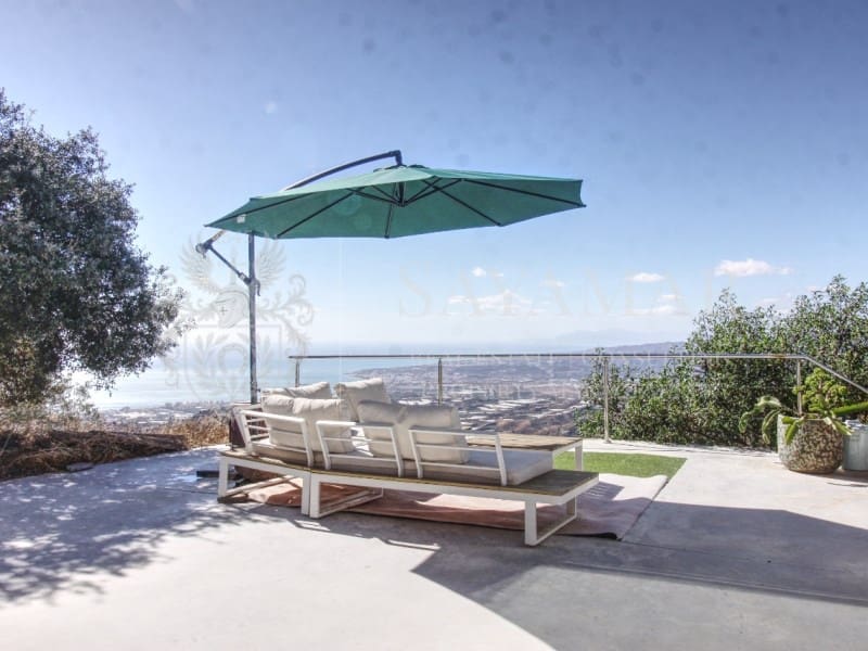 2 soveværelse Villa til salg i Sayalonga - € 499.000 (Ref: 9375427)