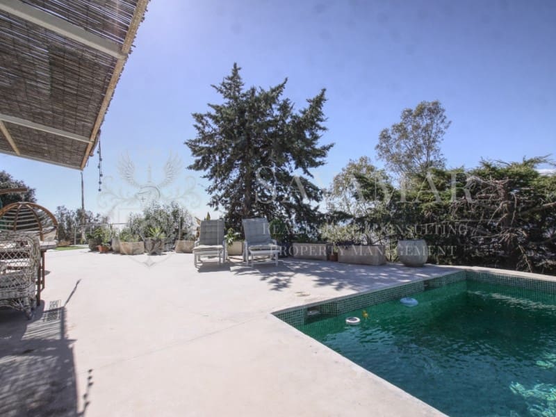 2 soveværelse Villa til salg i Sayalonga - € 499.000 (Ref: 9375427)