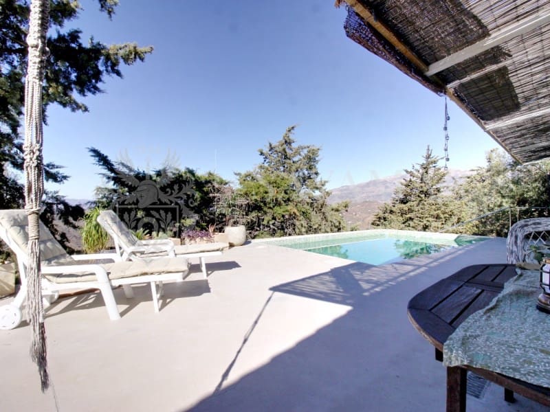 2 soveværelse Villa til salg i Sayalonga - € 499.000 (Ref: 9375427)