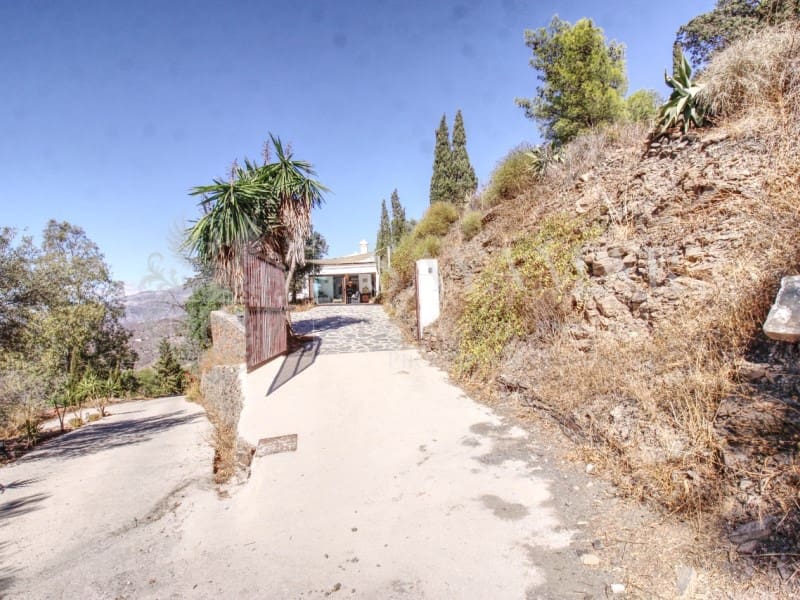 2 soveværelse Villa til salg i Sayalonga - € 499.000 (Ref: 9375427)