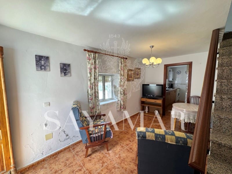 2 Zimmer Haus zu verkaufen in Sayalonga - 90.000 € (Ref: 9456441)