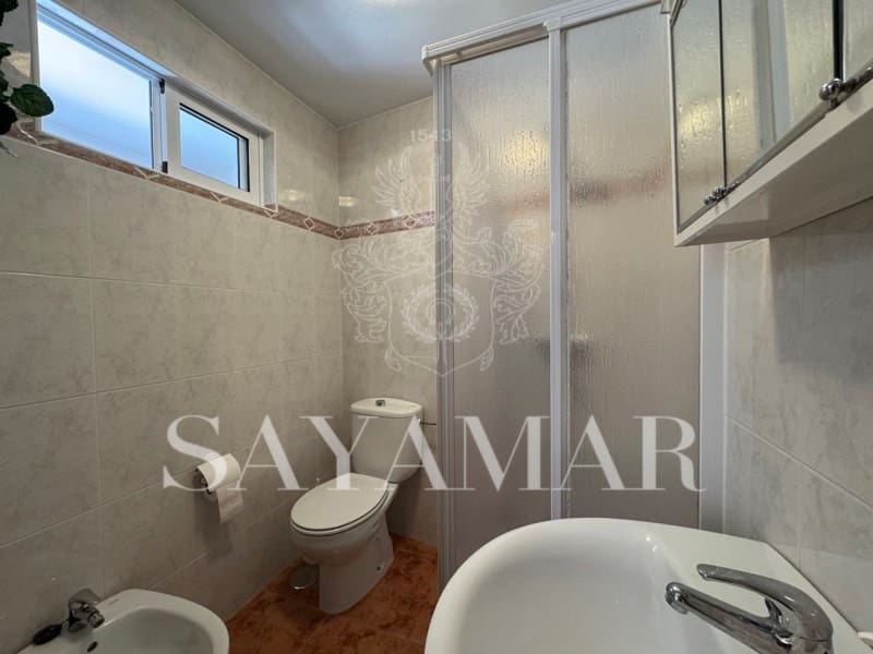 2 Zimmer Haus zu verkaufen in Sayalonga - 90.000 € (Ref: 9456441)