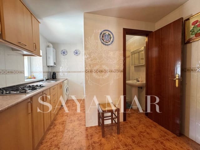 2 makuuhuone Omakotitalo myytävänä paikassa Sayalonga - 90 000 € (Ref: 9456441)