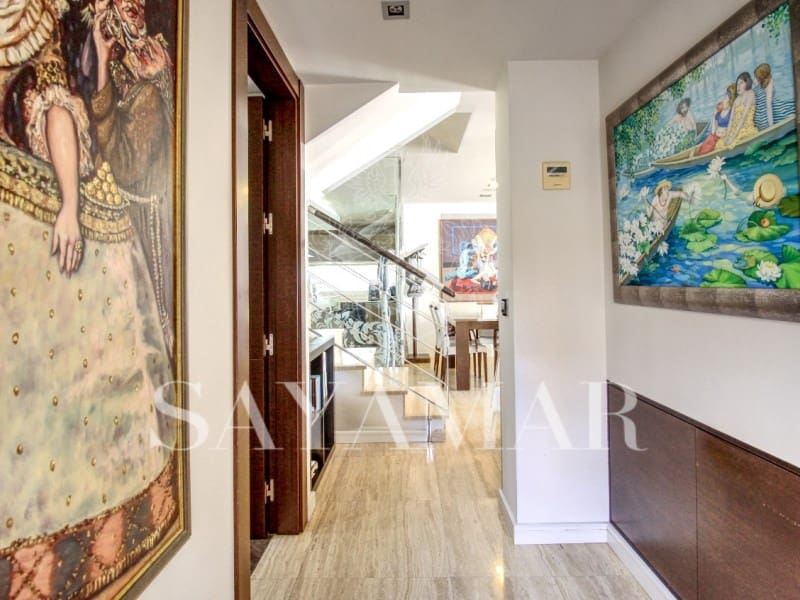 4 bedroom Townhouse for sale in Torre del Mar with pool garage - € 565,000 (Ref: 9521643)