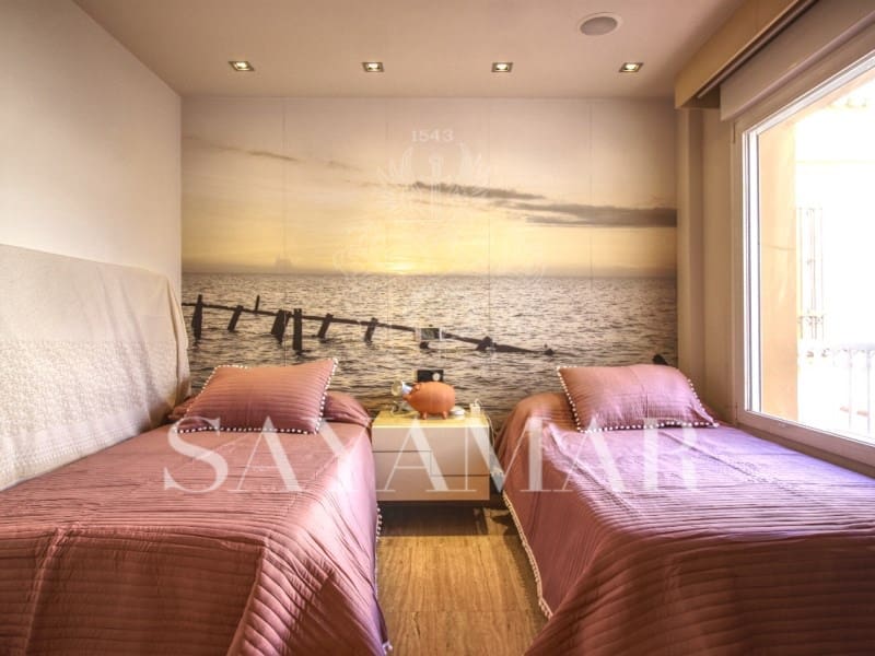4 bedroom Townhouse for sale in Torre del Mar with pool garage - € 565,000 (Ref: 9521643)