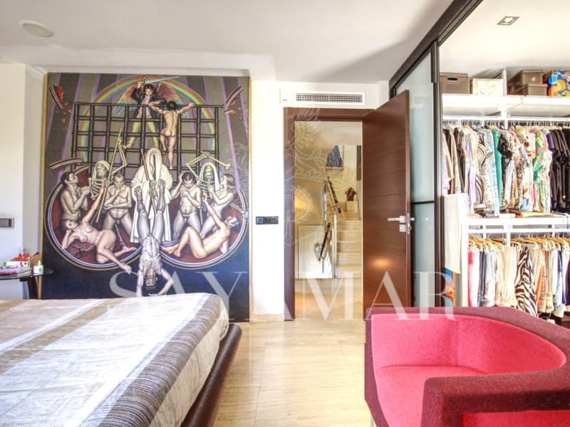 4 bedroom Townhouse for sale in Torre del Mar with pool garage - € 565,000 (Ref: 9521643)