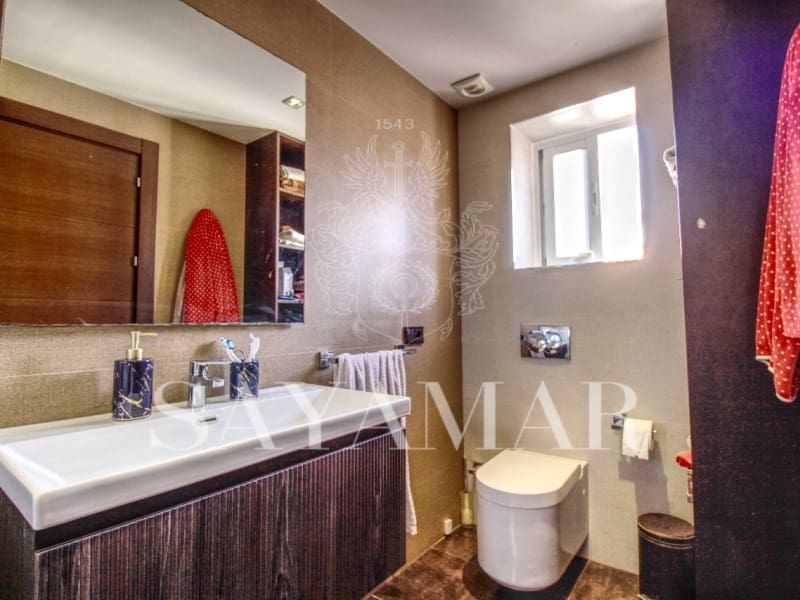 4 bedroom Townhouse for sale in Torre del Mar with pool garage - € 565,000 (Ref: 9521643)