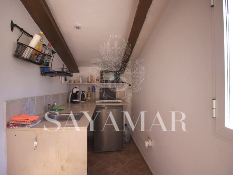 4 sypialnia Willa na sprzedaż w Sayalonga z basenem garażem - 480 000 € (Ref: 9637454)