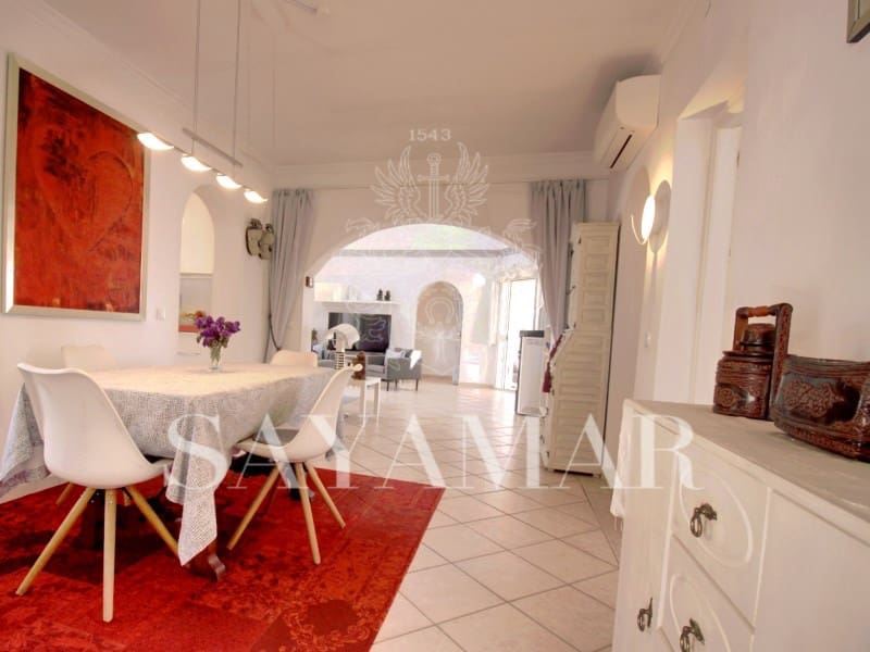 3 bedroom Villa for sale in Arenas with garage - € 715,000 (Ref: 9820332)
