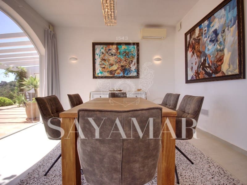 3 bedroom Villa for sale in Arenas with garage - € 715,000 (Ref: 9820332)