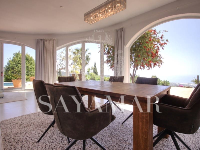 3 bedroom Villa for sale in Arenas with garage - € 715,000 (Ref: 9820332)