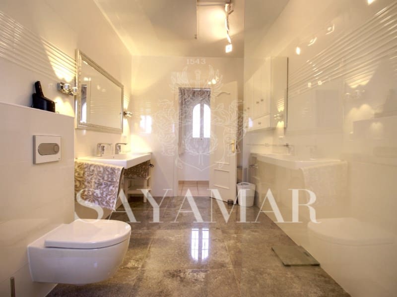 3 bedroom Villa for sale in Arenas with garage - € 715,000 (Ref: 9820332)