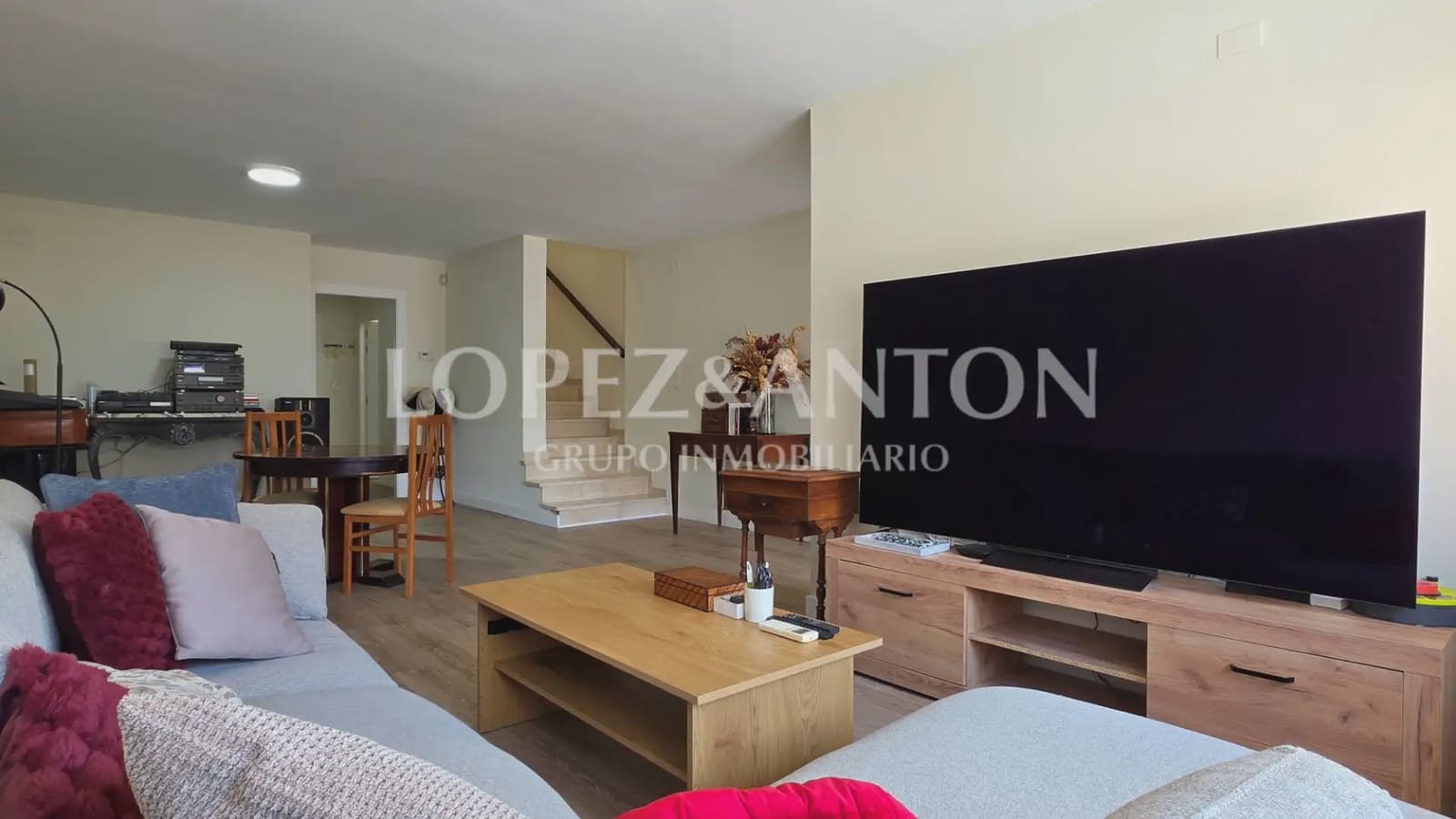 5 chambre Villa/Maison Mitoyenne à vendre à L'Eliana avec garage - 495 000 € (Ref: 10078799)