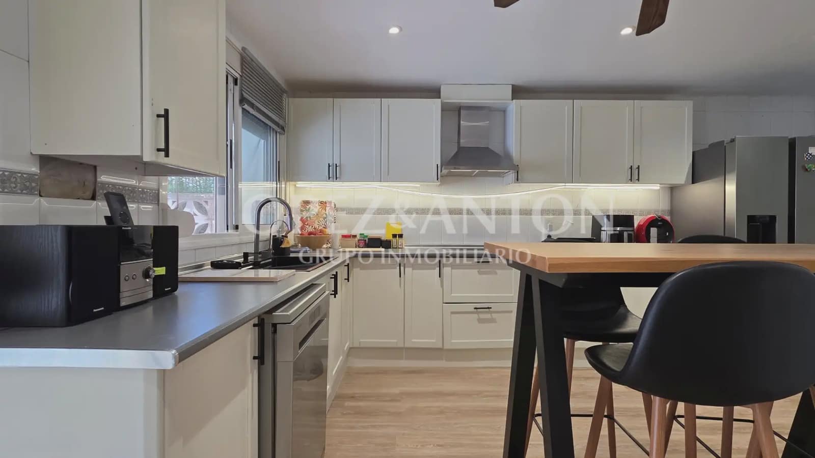 5 chambre Villa/Maison Mitoyenne à vendre à L'Eliana avec garage - 495 000 € (Ref: 10078799)