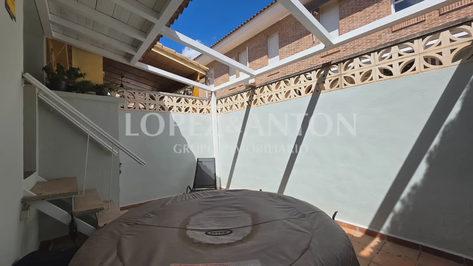 5 chambre Villa/Maison Mitoyenne à vendre à L'Eliana avec garage - 495 000 € (Ref: 10078799)