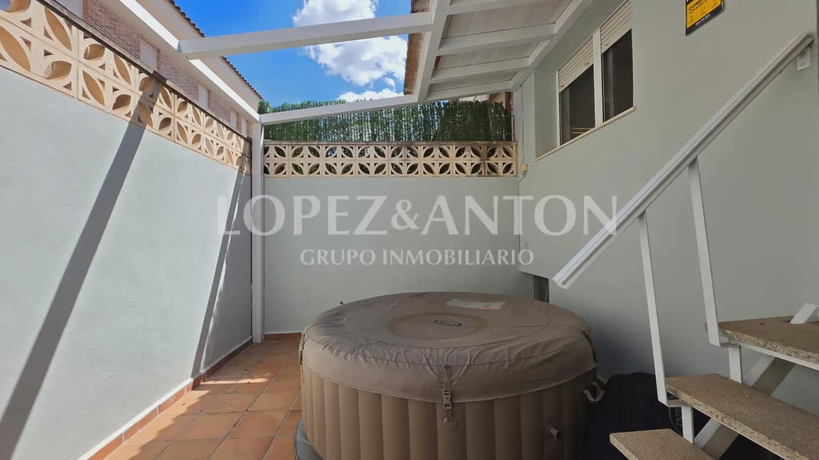 5 chambre Villa/Maison Mitoyenne à vendre à L'Eliana avec garage - 495 000 € (Ref: 10078799)