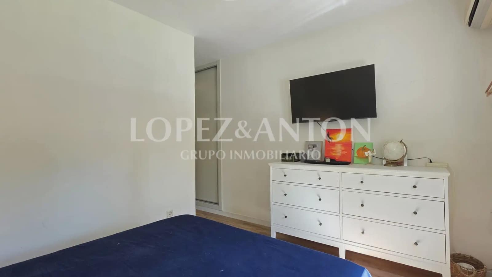 Chalet de 4 habitaciones en L'Eliana en venta con piscina garaje - 590.000 € (Ref: 10078800)