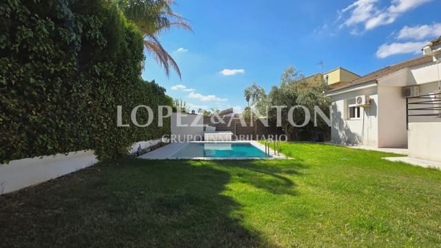 Chalet de 4 habitaciones en L'Eliana en venta con piscina garaje - 590.000 € (Ref: 10078800)