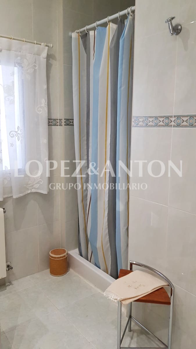 4 slaapkamer Villa te koop in L'Eliana met zwembad garage - € 715.000 (Ref: 10113464)