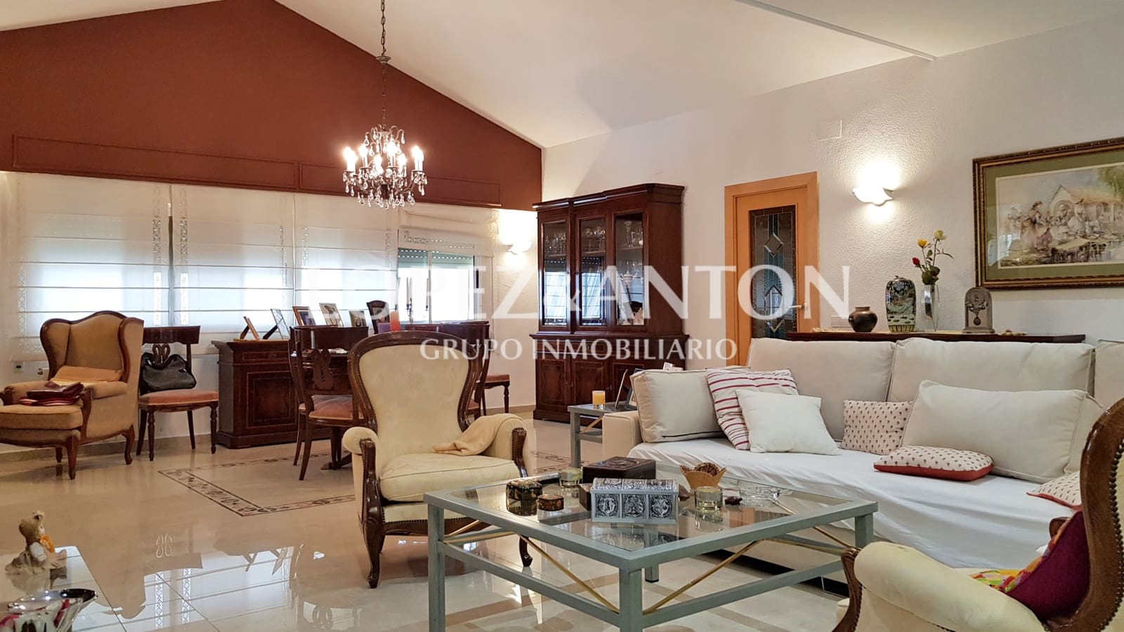 4 slaapkamer Villa te koop in L'Eliana met zwembad garage - € 715.000 (Ref: 10113464)