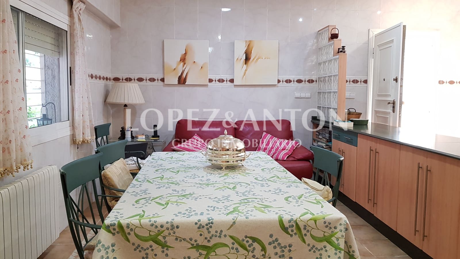 4 slaapkamer Villa te koop in L'Eliana met zwembad garage - € 715.000 (Ref: 10113464)