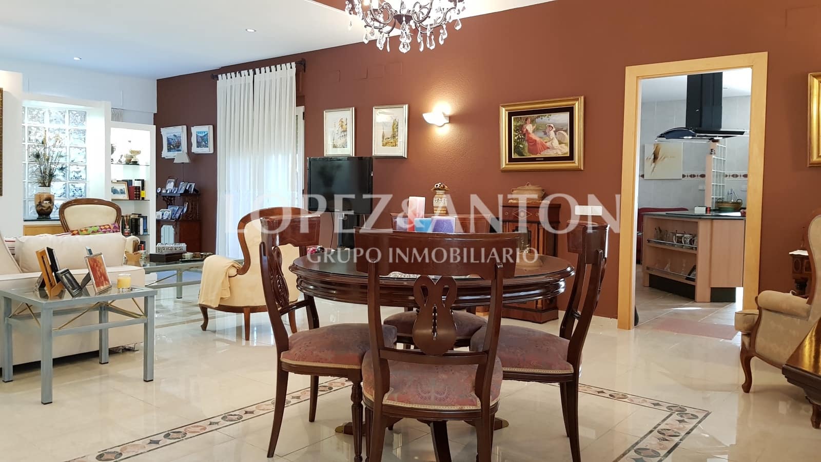 4 slaapkamer Villa te koop in L'Eliana met zwembad garage - € 715.000 (Ref: 10113464)