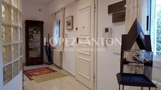 4 sovrum Villa till salu i L'Eliana med pool garage - 715 000 € (Ref: 10113464)