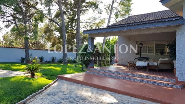 4 sovrum Villa till salu i L'Eliana med pool garage - 715 000 € (Ref: 10113464)