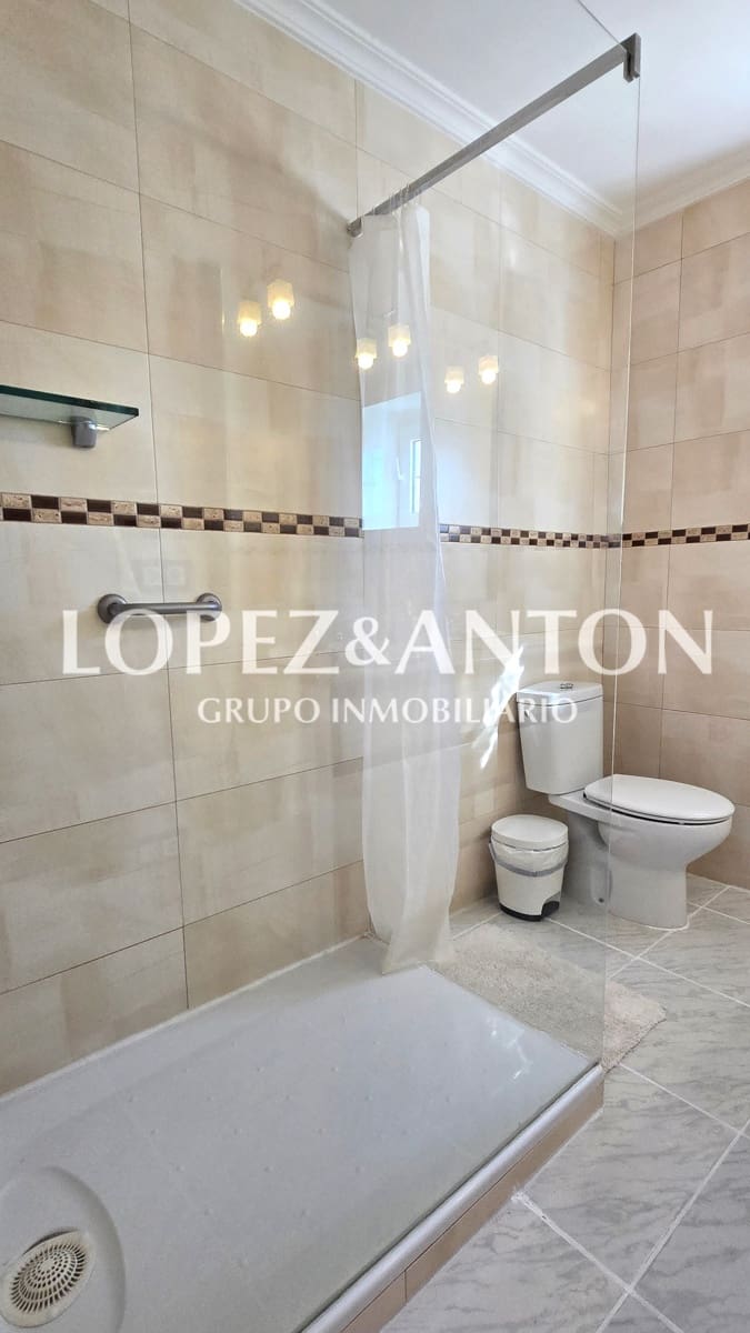 5 bedroom Villa for sale in L'Eliana with pool garage - € 765,000 (Ref: 10172875)